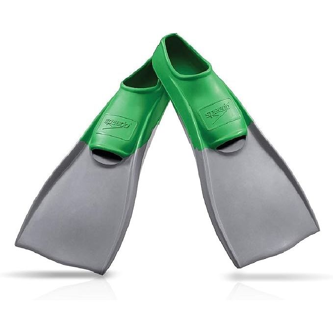 Speedo Unisex-Adult Swim Training Fins are designed to provide an enhanced workout experience for swimmers of all levels. These fins are made from high-quality materials that are durable and comfortable to wear. They are available in various sizes to ensure a snug and secure fit for every user.