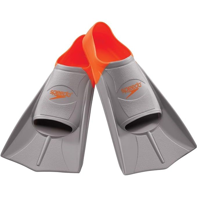 The Speedo Unisex-Adult Swim Training Fins Silicone Short Blade are designed for swimmers looking to improve their technique and build strength in the water. These fins feature a short blade made of durable, high-quality silicone that provides increased propulsion and power in the water.