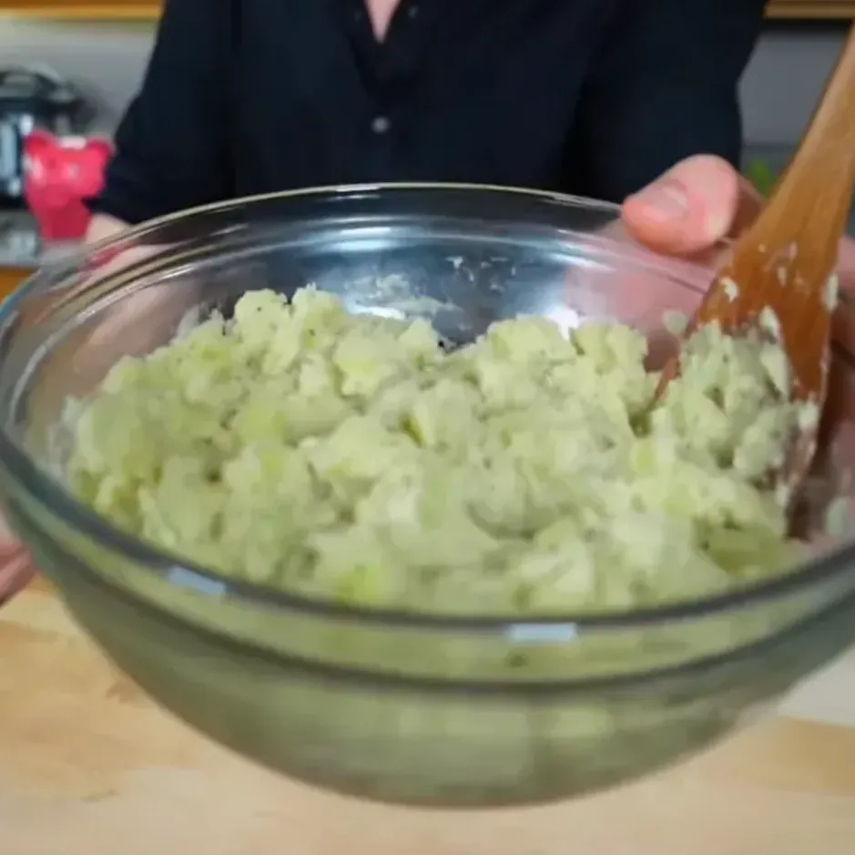 Charred Garlic Mashed Potatoes image