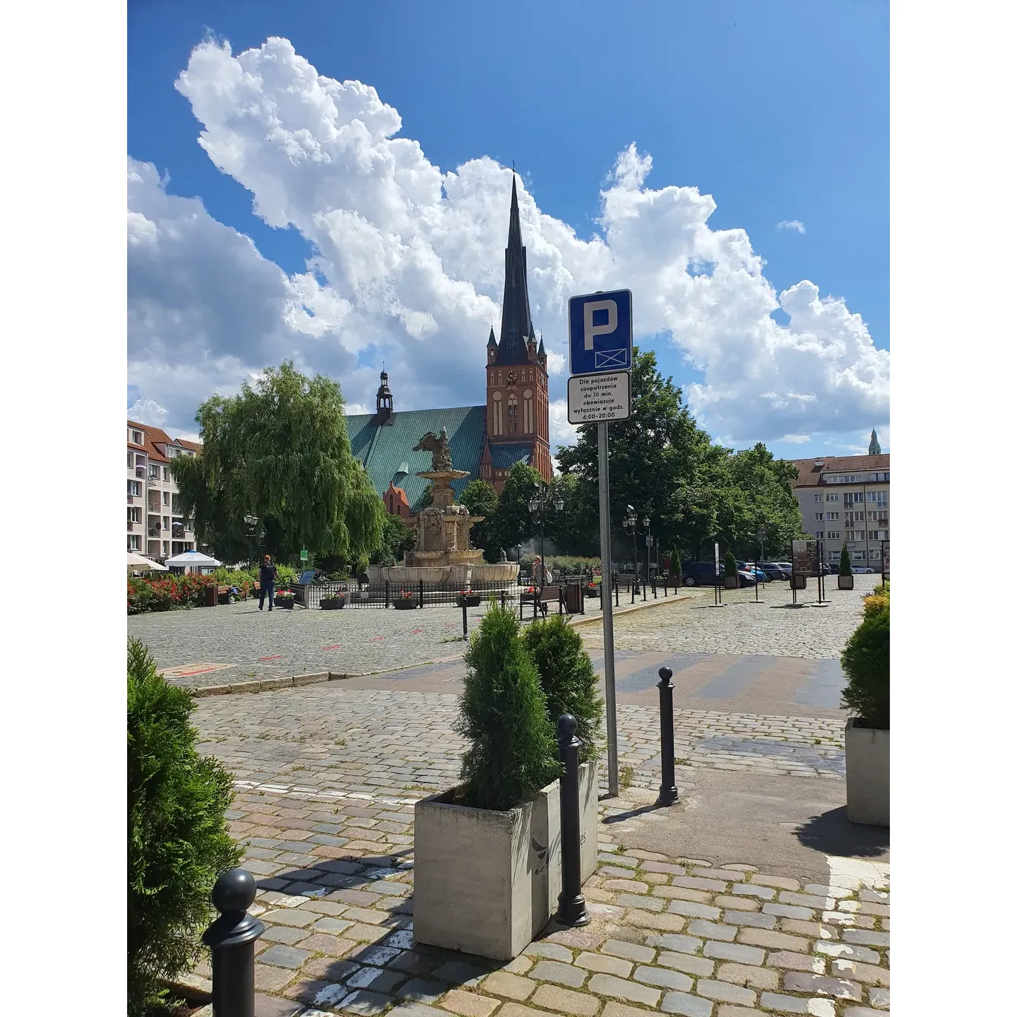 Orła Białego Parking offers a spacious parking facility ideally situated for visitors aiming to explore multiple attractions within the bustling city center.