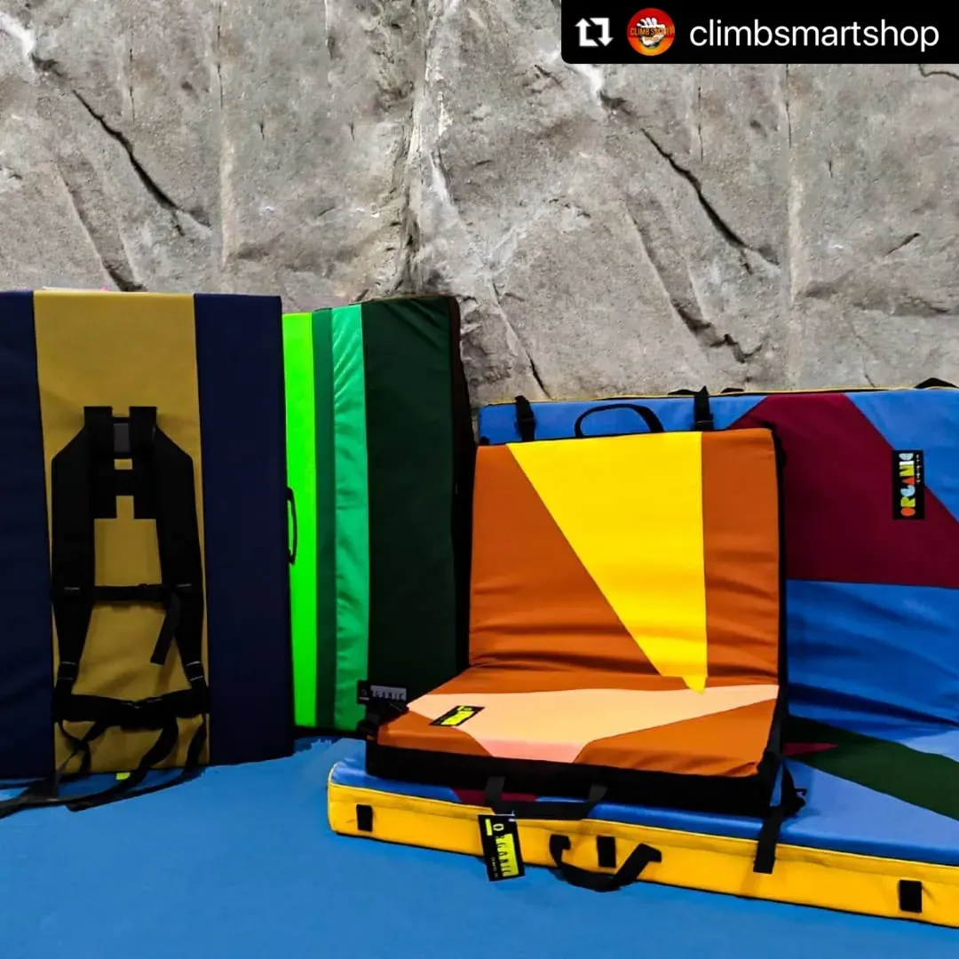 Moreover, Climb Smart Shop is praised for its synergistic setup with Boulderz, the climbing gym on the same premises, providing climbers with the unique advantage of immediately testing their new gear in an active setting. This feature adds a practical dimension to the shopping experience, where satisfaction is not only promised but instantaneously delivered.