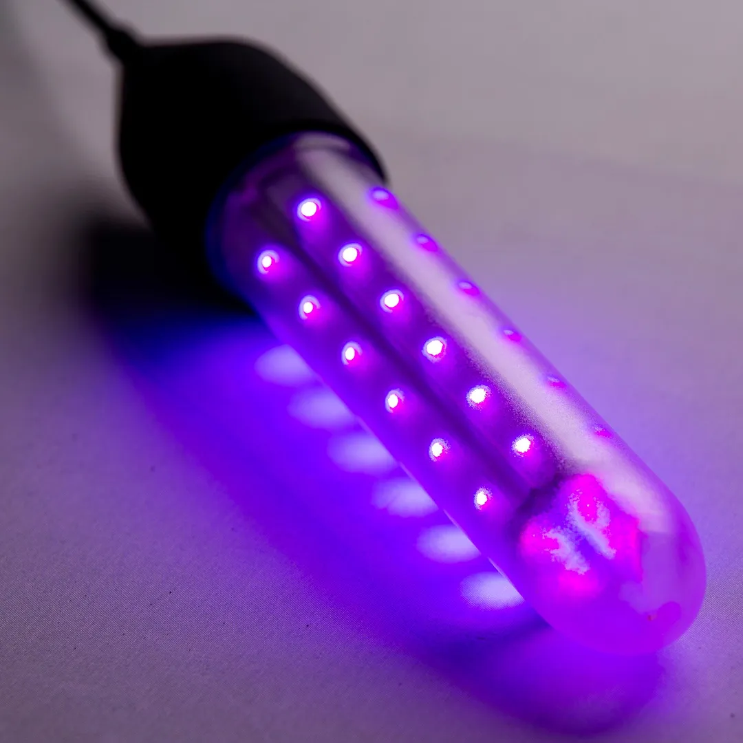 Elevate your skincare routine with the Chroma Purple Wand, a revolutionary beauty tool designed to rejuvenate and revitalize your skin through advanced light therapy technology. Ideal for beauty enthusiasts and professionals alike, this wand combines convenience with cutting-edge science to deliver remarkable results.