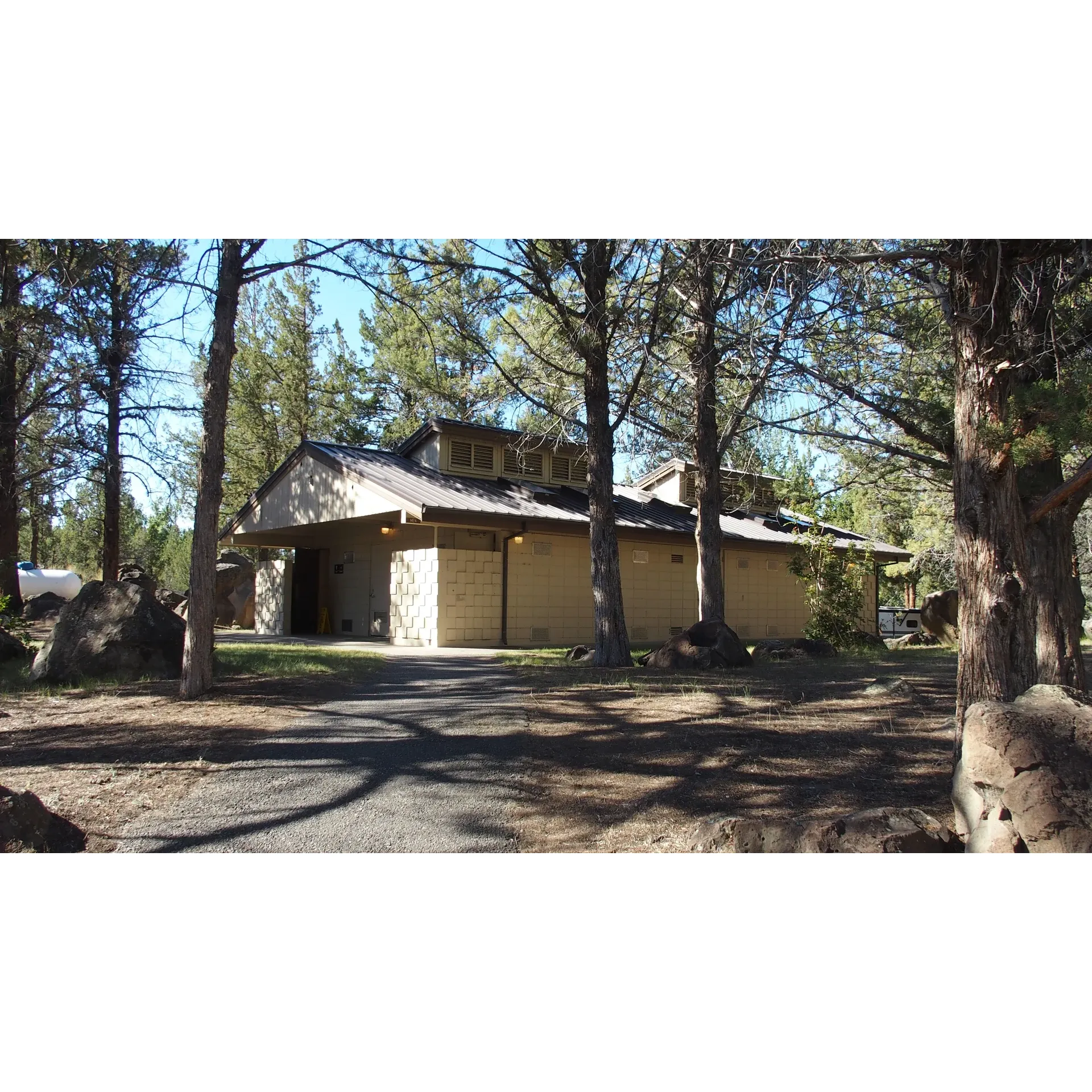 Deschensburg River Campground, encompassing the delightful A, B, and C Loops, provides a serene escape into nature with modern conveniences for a truly unique camping experience.