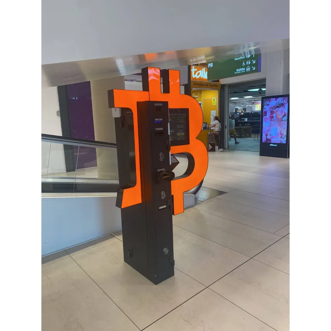 Bitcoin ATM - Cajero Bitcoins - Shitcoins.club is a cryptocurrency ATM located at Centro Comercial in Palma, Illes Balears, Spain. The ATM allows users to buy and sell Bitcoin using cash. It is a convenient way for individuals to exchange their fiat currency for Bitcoin or vice versa without the need for a traditional exchange.

The ATM is operated by Shitcoins.club, a company that specializes in cryptocurrency transactions and services. Users can easily access the ATM during regular business hours to make their transactions. The ATM provides users with a fast and secure way to buy or sell Bitcoin, allowing them to participate in the growing world of cryptocurrency.

Located at Av. de Gabriel Roca, 54 in Ponent, the Bitcoin ATM is easily accessible for residents and visitors in the area. It provides a safe and reliable method for individuals to engage in cryptocurrency transactions without the need for a bank account or online exchange. With its convenient location and user-friendly interface, Bitcoin ATM - Cajero Bitcoins - Shitcoins.club offers an accessible way for individuals to enter the world of digital currency. Description by ChatGPT.