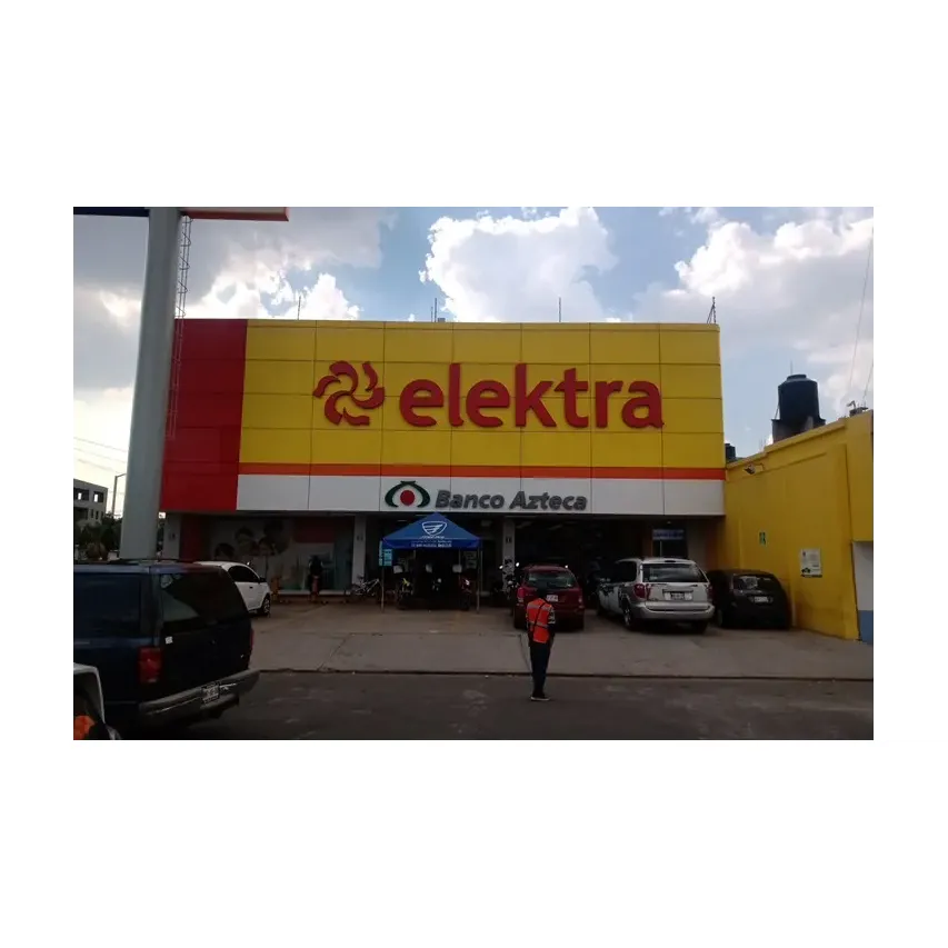 Elektra Mega Benito Juárez is a welcoming and efficient retail space, recognized for facilitating a smooth and quick experience for customers needing to make financial transactions without the hassle of long lines—a common inconvenience at other branches. This attribute is particularly appreciated by patrons who value time efficiency.

While hopping in for financial needs, customers might also find themselves exploring a selection of home goods. While there’s a desire for a broader variety in community and bedroom furniture, shoppers will still find an array of options to satisfy their immediate needs. The staff at Elektra Mega Benito Juárez is committed to providing service that meets expectations, aiming to assist customers in finding the highest quality products available.

When shopping for electronics, customers can expect comprehensive assistance from the team. Shoppers looking for high-quality products to enhance their home living should consider Elektra Mega Benito Juárez for their commitment to offering a premium retail experience. Combining excellent customer service and a carefully selected product assortment, this venue strives to be a top choice for savvy consumers. Description by ChatGPT.