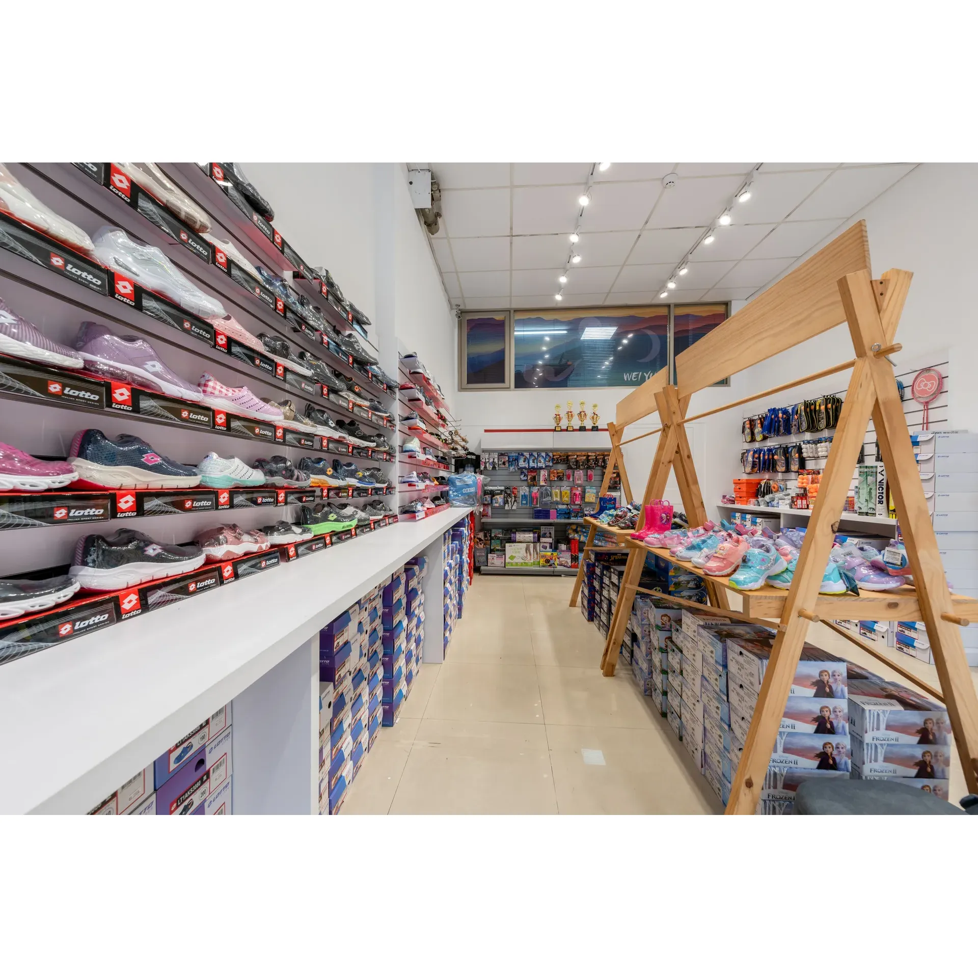 維玥體育用品事業有限公司 is a consumer-centric sporting goods company that strives to enhance its services to meet the demands of discerning fitness enthusiasts. With an impressive array of products available through their Shopee storefront, they endeavor to ensure that customers receive their desired items in a timely and efficient manner.

The company regards customer satisfaction as a cornerstone of their business, and instances of personalized customer service highlight their commitment to serving their client's needs. Shoppers have noted the store's efforts to address urgent requirements, displaying flexibility by discussing products in detail and proposing solutions such as urgent shipments to accommodate tight deadlines.

Complemented by the willingness to facilitate customers even during holidays and providing options to try out products, 維玥體育用品事業有限公司 takes pride in establishing a trustworthy relationship with their clientele. Their readiness to accept payment after the delivery of goods exemplifies the company's dedication to providing a reassuring and satisfactory purchasing experience. 

While always looking to improve their processes, 維玥體育用品事業有限公司 continues to work diligently to maintain an inventory that meets customer expectations and endeavors to respond to queries proactively. The store aims to be synonymous with reliability and quality customer service in the sporting goods market. Description by ChatGPT.