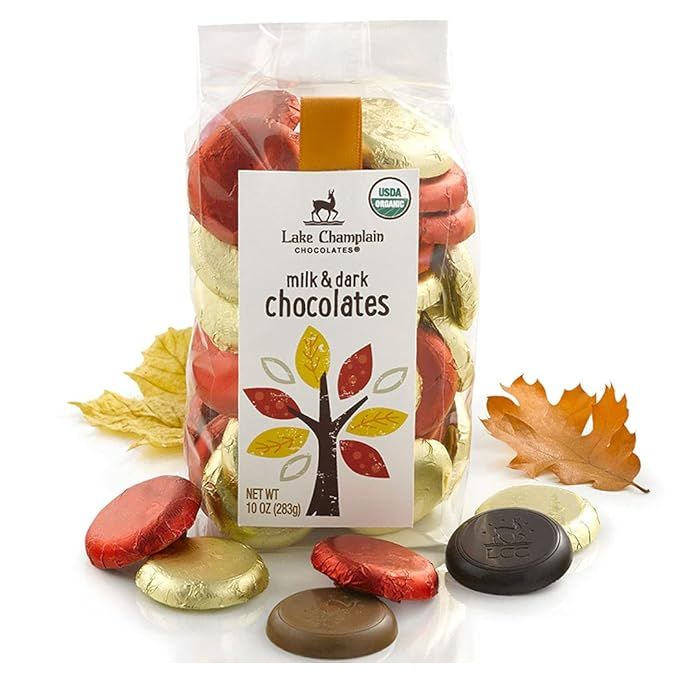 Lake Champlain Chocolates offers a delectable Organic Milk & Dark Chocolate Autumn Coins Gift Bag, weighing 10 ounces. These ethically sourced and certified organic chocolates are made with the finest quality ingredients, resulting in a rich and indulgent treat.