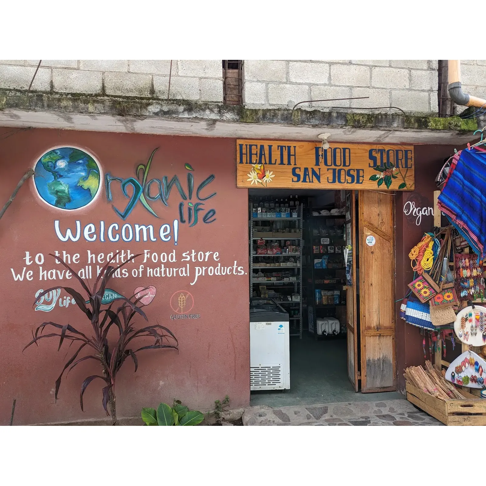 Situated in the heart of San Jose, this Health Food Store emerges as a comprehensive destination for those seeking a variety of health-focused products. Customers frequently note that the store carries an extensive selection of items, catering to all the essentials required for a healthy, daily lifestyle.