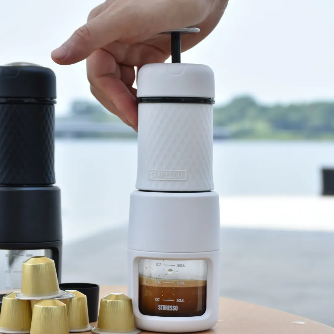Review: STARESSO Handheld Coffee Brewer - Portable Espresso Maker for a Smooth and Rich Crema