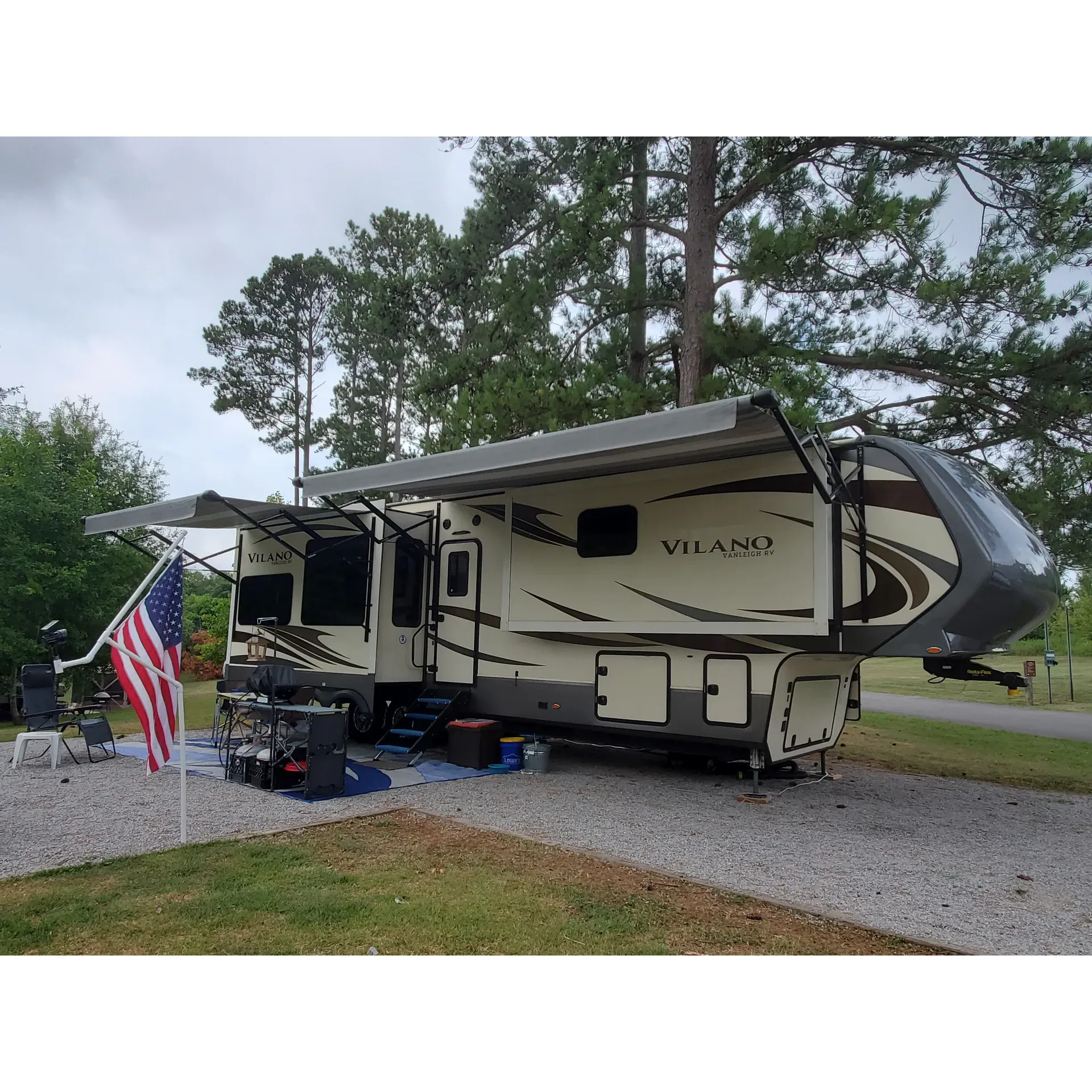 Cherokee Dam Campground offers visitors a serene and inviting retreat with picturesque views of the surrounding lake. Guests frequently commend the campground for its tranquil ambiance, which provides a perfect backdrop for relaxation and enjoyment of the great outdoors.

The campground facilitates a seamless check-in process, ensuring that guests can quickly set up their sites and begin their vacation without delay. Each campsite is well equipped with amenities such as a grill and a combined fire pit/grill, which are celebrated features that make outdoor cooking both convenient and enjoyable. Furthermore, guests appreciate the cleanliness of the facilities, acknowledging their upkeep even though they may display a charming, vintage character.

One of the highlight attractions of the locale is the ability to engage in recreational activities within the community, such as water sports. While the campsites offer an expansive view of the lake rather than direct access, the nearby boat launch serves as an accessible point for kayaking and boating enthusiasts wishing to explore the vast, beautiful waters.

The campground's offerings are further complemented by its sturdy cement picnic tables, which provide a durable and stable outdoor dining experience. The thoughtful addition of well-maintained, handicap-accessible showers caters to the needs of all guests, ensuring inclusivity and convenience.

Another standout feature of Cherokee Dam Campground is the warmth and dedication of the hosts, Rocko and Katherine. Their commitment to the maintenance and improvement of the campground does not go unnoticed by guests, who feel welcomed by their friendliness and willingness to engage in conversation, infusing a sense of community and personalized attention throughout the stay.

Regular interaction with nature, including the local wildlife, adds an element of rustic charm to the experience. As an adventurous destination, Cherokee Dam Campground is also a place where guests can bring their boats to fully enjoy the expansive and awe-inspiring lake, which is touted as both awesome and huge by satisfied visitors.

In summary, Cherokee Dam Campground provides an idyllic setting for campers who seek a peaceful getaway with convenient amenities, opportunities for outdoor adventure, and attentive hosts, promising an engaging and memorable stay for all who visit. Description by ChatGPT.