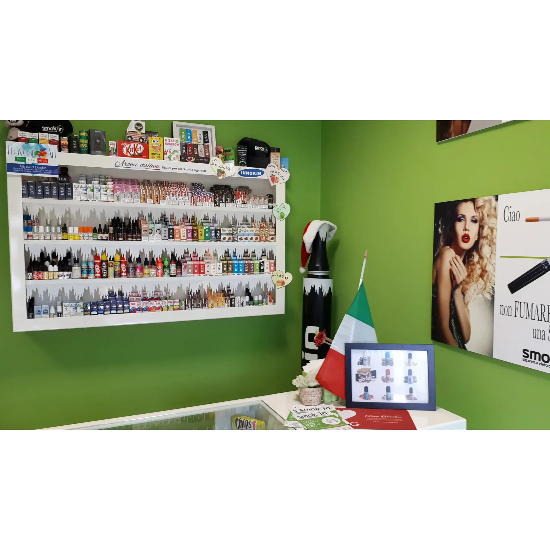 Smok In emerges as a premier haven for electronic cigarette enthusiasts, boasting a well-stocked inventory that caters to both novice and seasoned users. With an emphasis on variety, customers can delight in an extensive selection of liquids and sophisticated hardware to suit every preference. Standing out as an excellent support shop, Smok In garners praise for its quality sales and assistance, particularly for its array of Kiwi products.

The affable and competent management ensures that every visit is met with expert guidance and friendly service. In a move that underscores their commitment to convenience and customer satisfaction, Smok In features an innovative automatic dispenser outside the premises, offering easy access to in-demand liquids and spare parts around the clock.

Clients consistently laud the team at Smok In for their training, congeniality, and readiness to help, promising a swift return. Even when a sought-after product is unavailable, the knowledgeable staff provides valuable recommendations, ensuring customers leave with a satisfying alternative.

Smok In is not just about the products—it's an experience that extends to seamless service. The ample parking facilities further enhance the convenience factor, making every trip to Smok In hassle-free. With a focus on politeness, professionalism, and rapid service, Smok In stands out as a recommended destination for anyone seeking to explore or sustain their vaping journey. Description by ChatGPT.