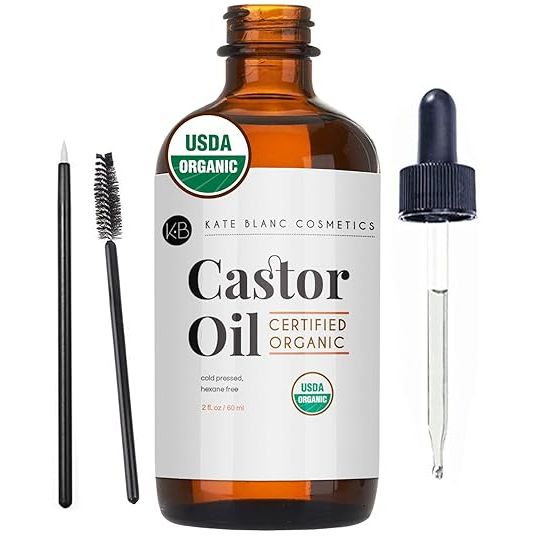 Kate Blanc Cosmetics Castor Oil Organic is a 2-ounce product known for its 100% pure and cold-pressed formulation. The oil is sourced without using hexane, a common solvent in oil extraction, ensuring a natural product with fewer chemicals.