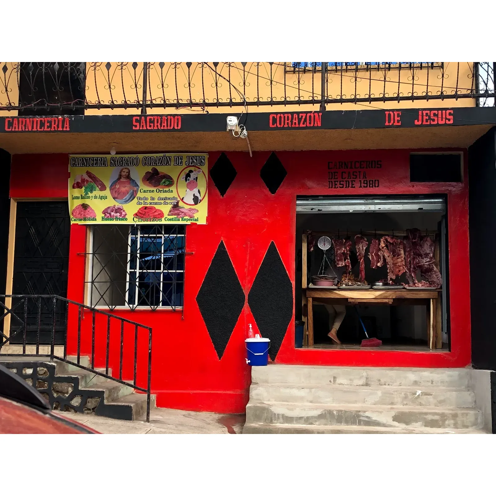 Attention to detail and a steadfast dedication to customer satisfaction are the cornerstones of Carnicería Sagrado Corazon de Jesus, making it a cornerstone in the community for meat lovers and home chefs alike seeking quality, affordability, and exceptional service. Description by ChatGPT.