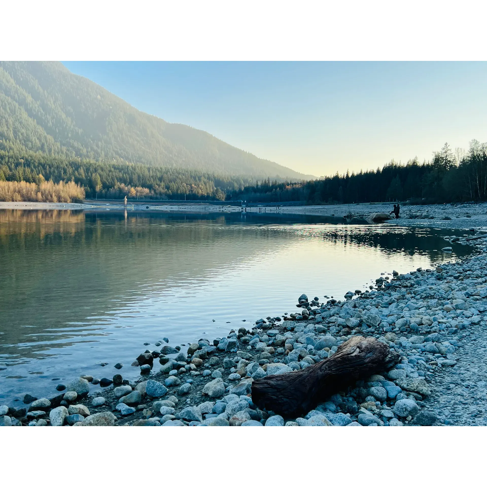 Alouette Lake Boat Launch is a serene and picturesque destination, particularly celebrated for its tranquil ambiance on weeknight evenings. This charming locale in the heart of Golden Ears Park is the perfect place for families to gather for a barbecue or to enjoy a leisurely walk among the resident geese and goslings. With its pristine backdrop, it's the quintessential spot for those seeking a peaceful retreat or yearning for an idyllic evening picnic. Visitors will find ample table space to orchestrate a sunset feast.

Come summertime, the place transforms into a stunning retreat with plenty of space for parking and setting up for a day's adventure. Visitors have the luxury of easy access to well-maintained facilities, and the cleanliness of the area makes it an even more delightful place to soak up the sunshine. Boating enthusiasts will find the ramps and docks of excellent quality, complementing the natural beauty with functional convenience for an array of water activities.

The lake offers the thrills of a jet ski experience in a nice setting, with luscious views of the mountain landscape serving as a backdrop. While the lake can be a hive of activity on weekends, full of boaters making the most of their time on the water, weekdays preserve a calm and quiet atmosphere, allowing one to relish the gentle lapping of waves against the dock.

Parking efficiency is optimized with plenty of room available, including designated areas for trailers, situated up a hill, hinting at a bit of an invigorating walk post-day on the lake. A new and spotless outhouse by the ramp adds to the convenience for visitors. And while the lake can offer a breezy afternoon outing, there's always the nearby option of Stave Lake ramp for a different experience.

Nearby picnic areas accessible by a short walk and large parking lots complete the recreational offerings, with mobile bathrooms enhancing the visitor comfort. Whether for boat launching or simply to enjoy the breathtaking view of the lake and mountains, the Alouette Lake Boat Launch promises an overall pleasant and memorable experience, highly recommended for anyone looking to explore the natural beauty of the park's landscape. Description by ChatGPT.