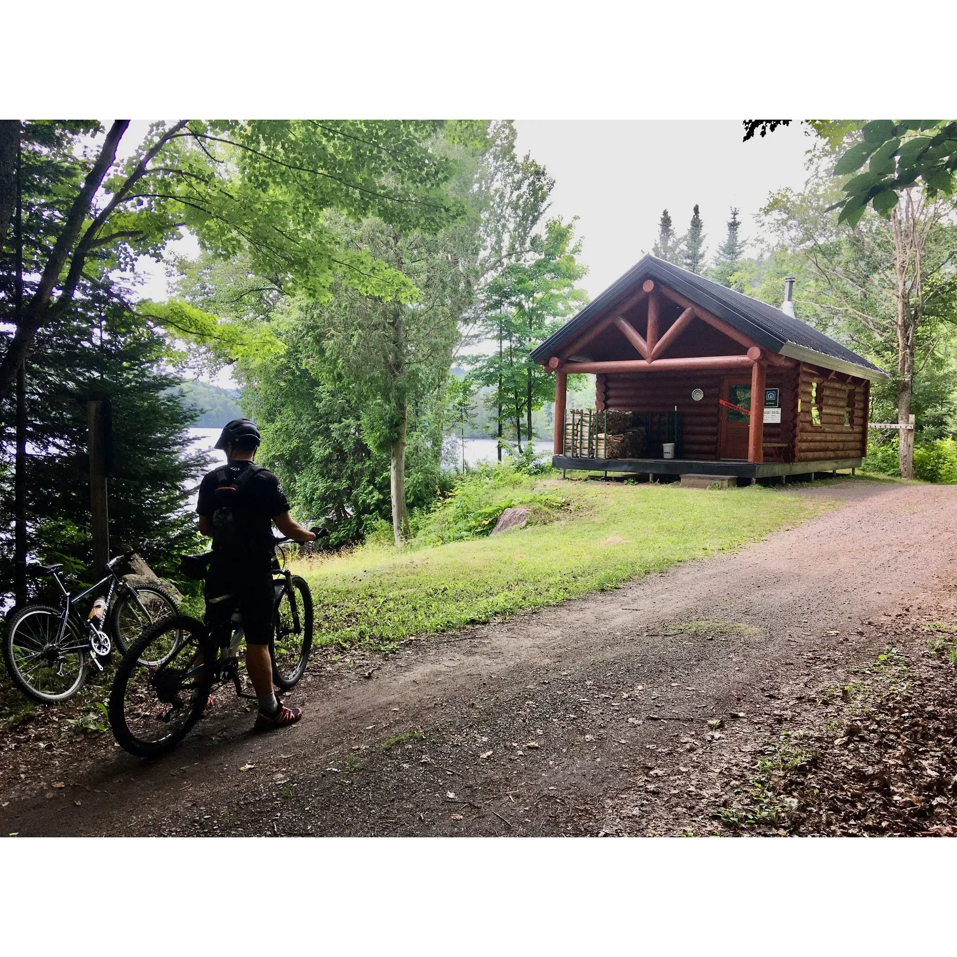 Situated within the panoramic beauty of La Mauricie Park, Lac Isaïe offers outdoor enthusiasts a serene haven for camping escapades. This picturesque destination is conveniently accessible via a 5-kilometer bike trail, providing a perfect blend of exercise and natural exploration.

As a beloved spot among nature lovers, Lac Isaïe captures the essence of tranquility, presenting visitors with a superb quiet location that complements the unspoiled wilderness of the surrounding area. The campground is recognized for its immaculate conditions and well-maintained facilities, ensuring a comfortable stay for campers who seek both adventure and relaxation.

Guests frequently praise the location for its majestic scenery, which includes crystal-clear waters and lush forest canopies that are alive with the tunes of local wildlife, creating a soundtrack that enhances the sense of peaceful retreat. The area is also a hub for a variety of outdoor activities such as hiking, kayaking, and bird-watching, catering to interests across all age groups and skill levels.

With its harmonious blend of accessibility and seclusion, Lac Isaïe is a cherished destination that lures visitors back time and again. It's an ideal spot for those looking to disconnect from the bustle of city life and reconnect with nature in a setting that’s as refreshing as it is beautiful. Whether you're planning a family trip, a solo journey, or a getaway with friends, Lac Isaïe promises a camping experience filled with memorable moments and the purest of outdoor pleasures. Description by ChatGPT.