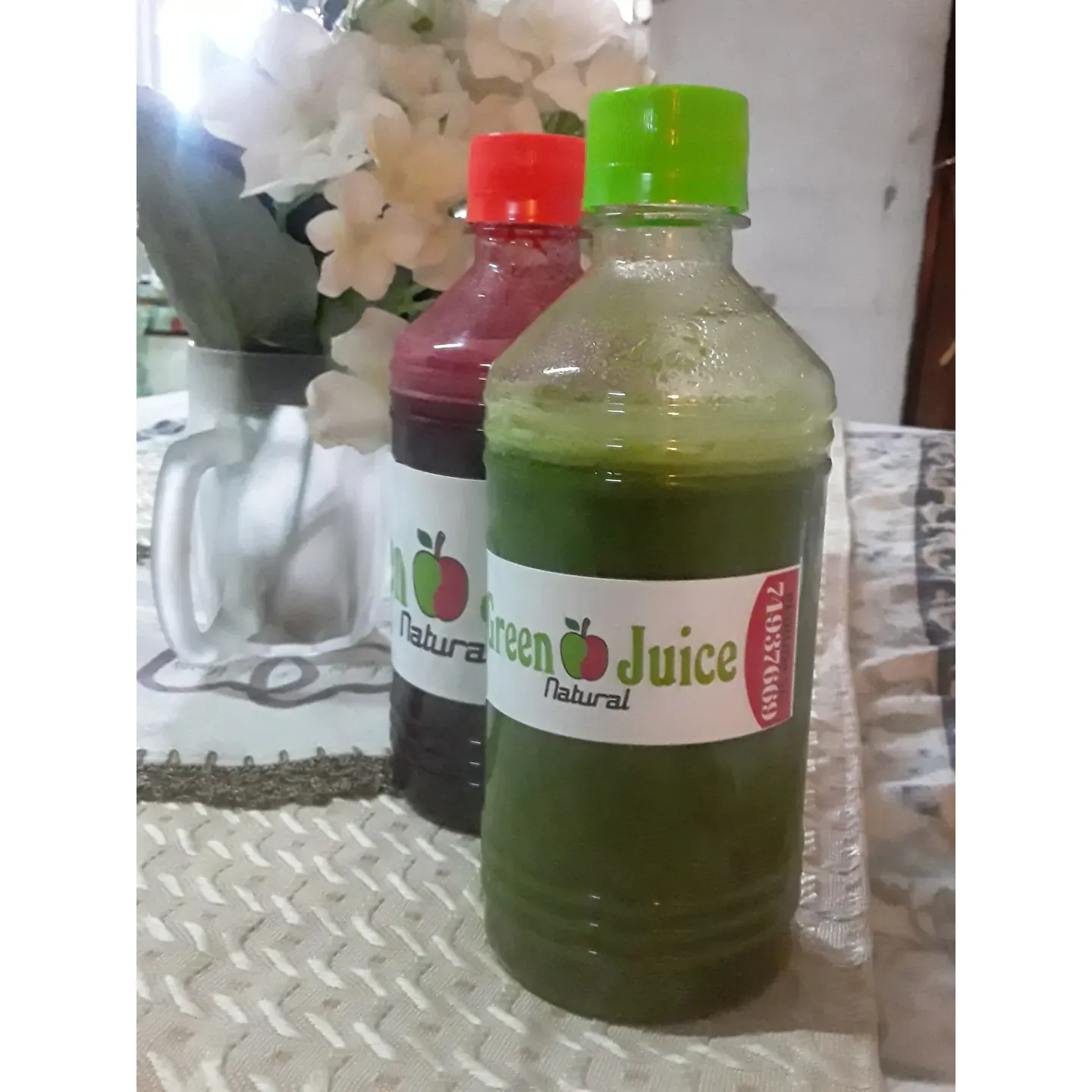 Green Juice is a popular juice bar located at 845 Ballivián Street in Santa Cruz de la Sierra, Bolivia. They offer a wide range of fresh and healthy juices made from an assortment of fruits and vegetables. The menu includes various combinations of ingredients such as kale, spinach, cucumber, apple, and more.

Customers can also customize their juice by choosing specific ingredients to suit their taste preferences or dietary needs. Green Juice is a popular spot for health-conscious individuals looking to incorporate more nutrients into their diet in a convenient and delicious way. The cozy atmosphere and friendly staff make it a popular choice for locals and tourists alike. Description by ChatGPT.