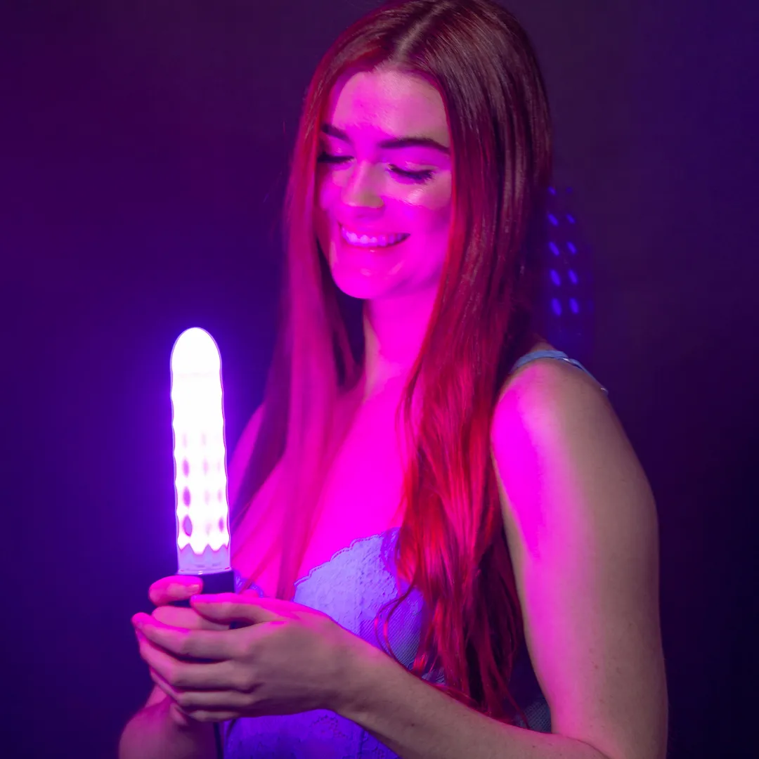 Rechargeable Convenience
Equipped with a long-lasting rechargeable battery, the Purple Wand ensures uninterrupted skincare sessions. Its eco-friendly design eliminates the need for disposable batteries, making it a sustainable choice.
