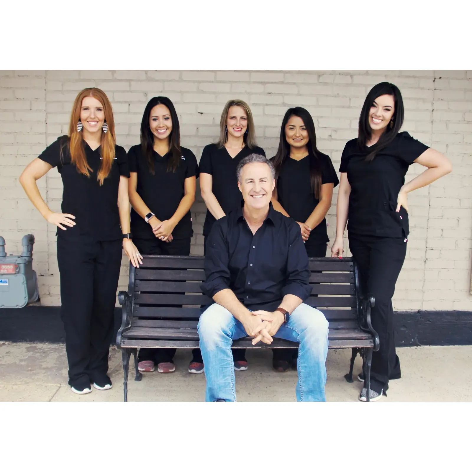 With a superb team that extends from the front desk to the dental assistants, the practice ensures every aspect of the patient experience is handled with care and precision. Both Dr. Haight and Dr. Bennett, among others, have been described as 'top notch', cementing the office's standout status in the community. The holistic and patient-centric philosophy at Haight Family Dentistry makes it not only a highly recommended choice for dental care but also a reliable partner in achieving and maintaining good oral health. Description by ChatGPT.