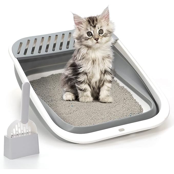 This open top kitty litter tray is designed to make your cat's bathroom experience more convenient and comfortable. The open air design allows for easy access in and out of the tray, making it easier for cats of all sizes and ages to use.