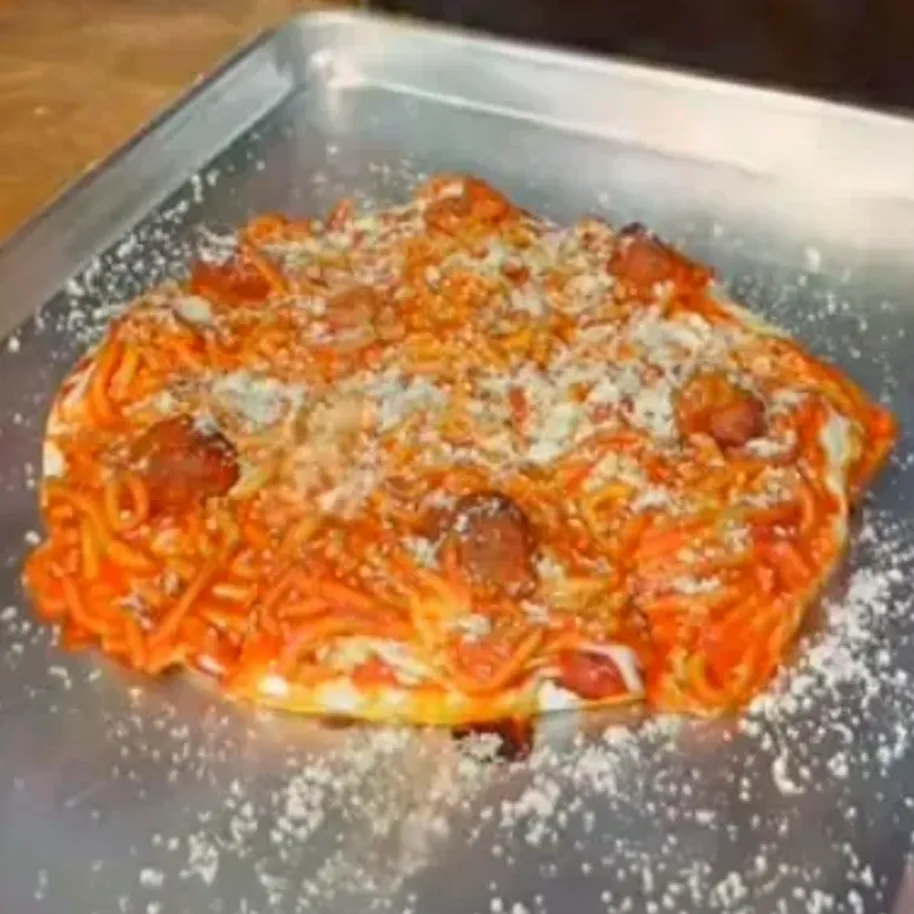 Spaghetti and Meatballs Pizza image