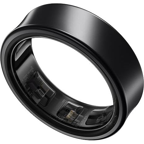 O Samsung Galaxy Ring é o produto perfeito para quem busca acompanhar sua saúde e bem-estar de forma prática e eficaz. Seu design elegante e leve desliza perfeitamente no dedo, sendo tão confortável que você nem vai notar que está usando. Além disso, seu material resistente o torna perfeito para o uso diário, sendo até resistente à água.