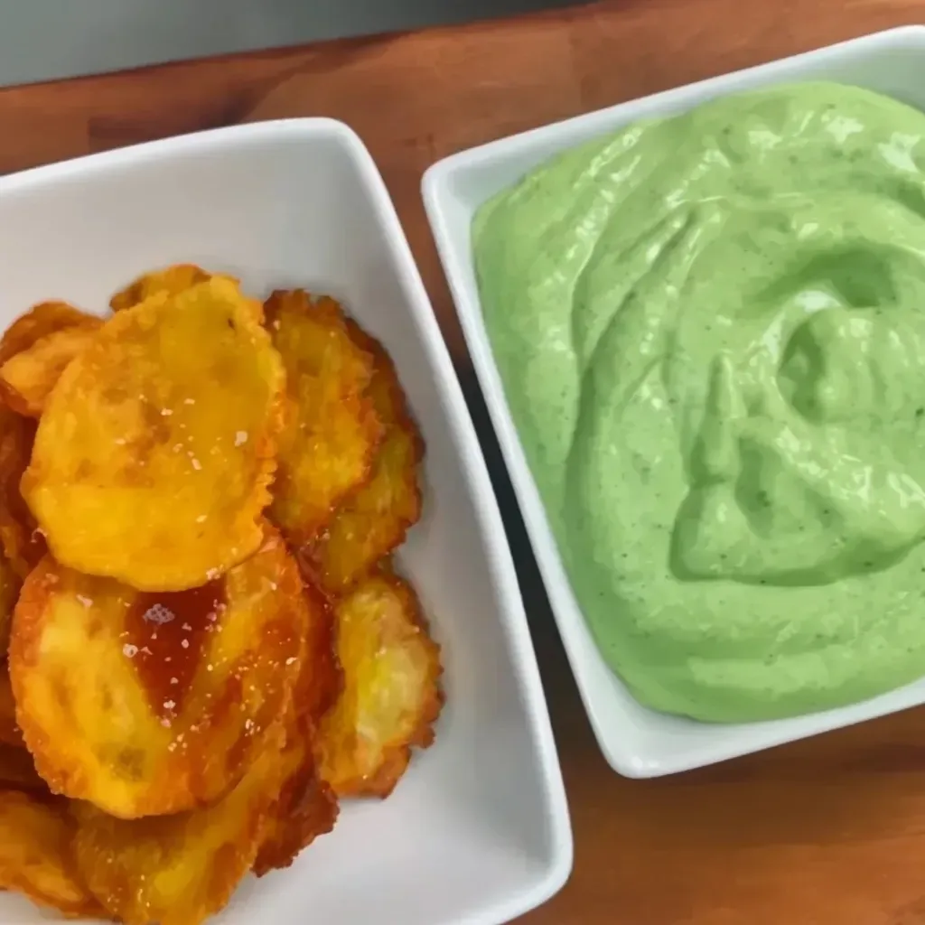 Tostones & Dip image