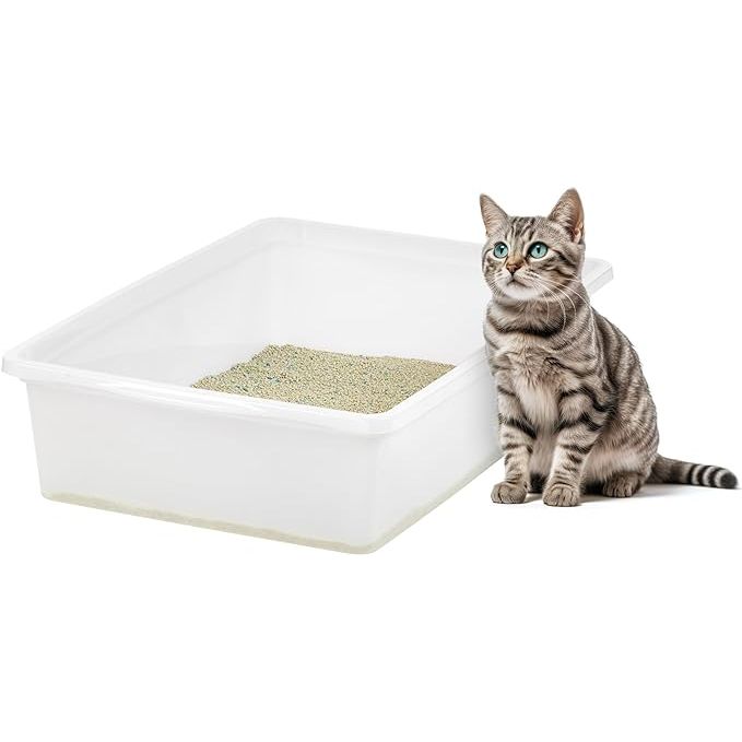 The IRIS USA Large Open Top Cat Litter Tray is a spacious and comfortable litter pan designed for senior cats, kittens, rabbits, and bunnies. The open design of the litter tray provides easy access for pets of all sizes and ages, making it ideal for animals with mobility issues.